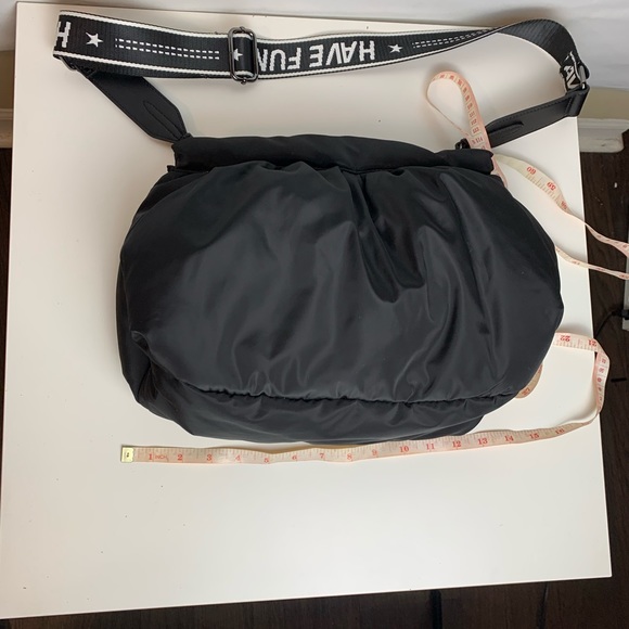 Zara Black Bucket Bag puffi soft - Picture 7 of 12